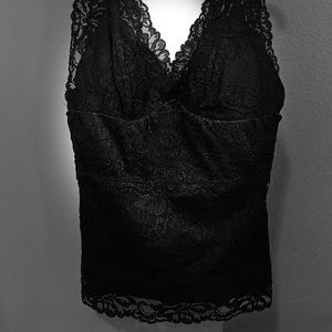 GUESS Sexy Black Lace V-neck Sleeveless Cami Top.